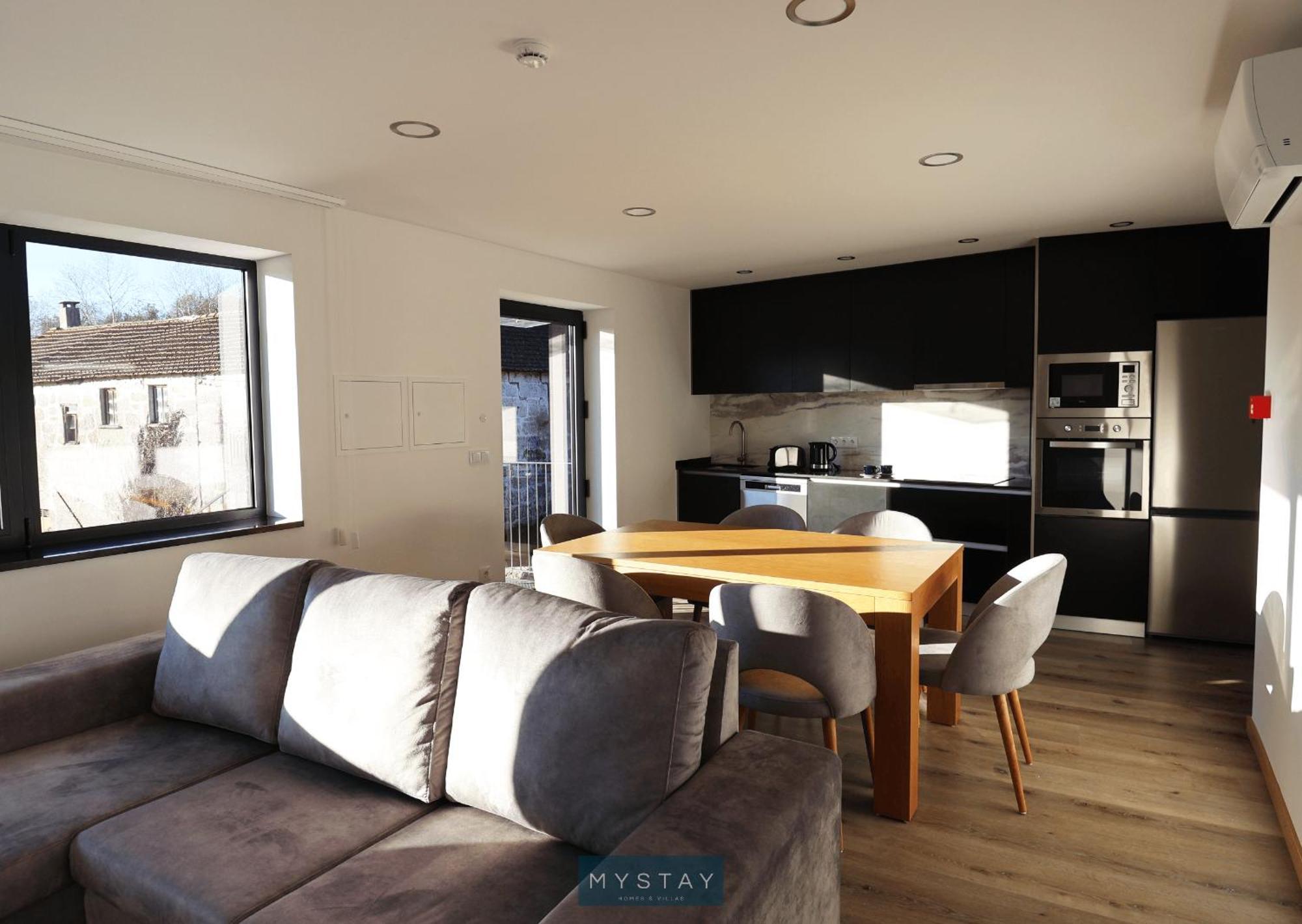 Mystay - Casa D'Henrique วีเอย์รา ดู มีโญ ภายนอก รูปภาพ