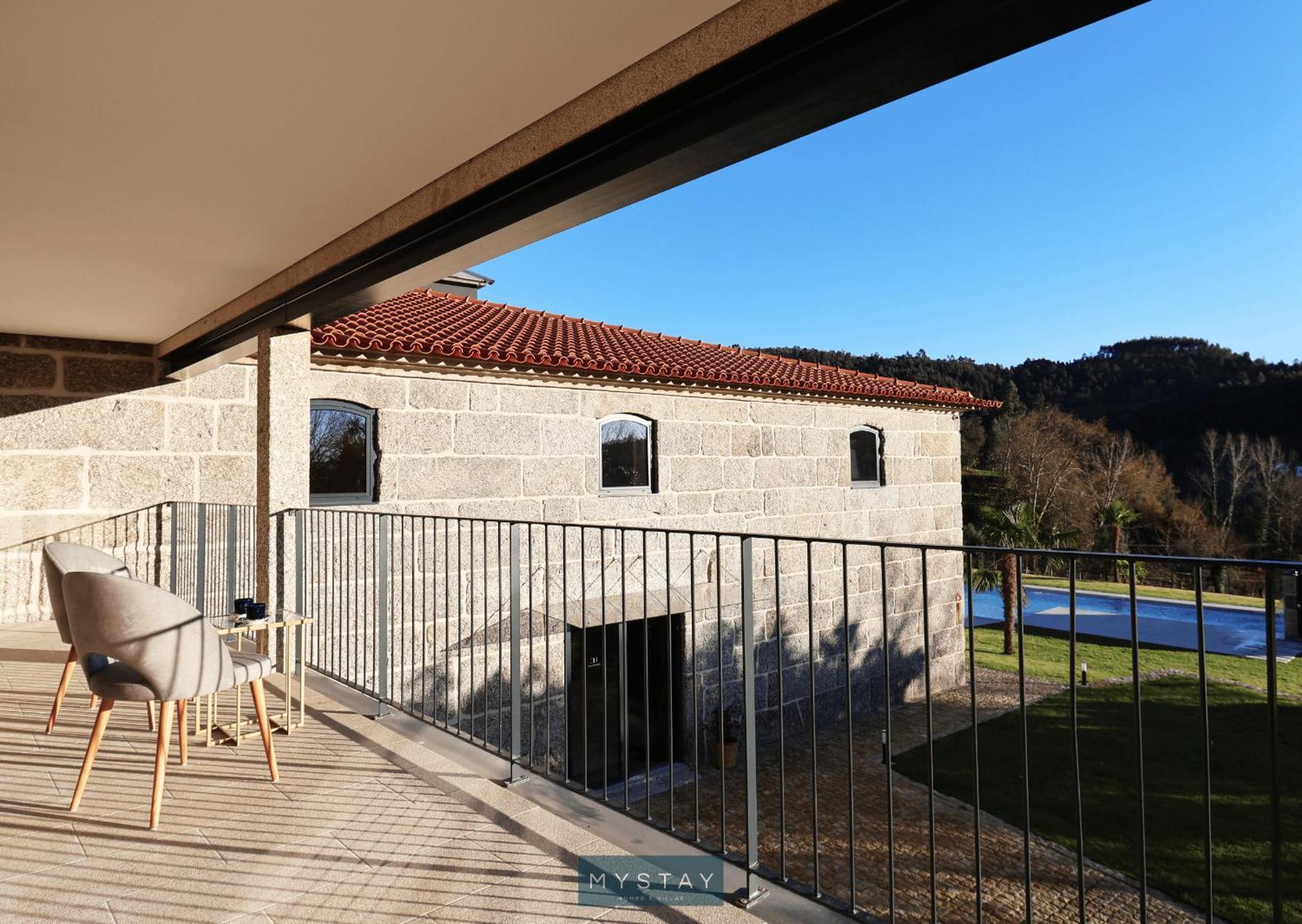 Mystay - Casa D'Henrique วีเอย์รา ดู มีโญ ภายนอก รูปภาพ