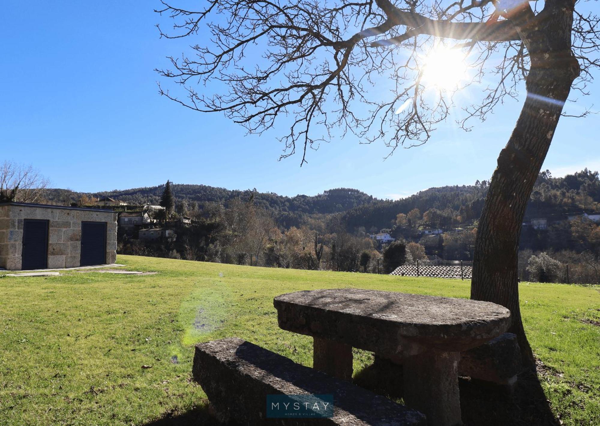 Mystay - Casa D'Henrique วีเอย์รา ดู มีโญ ภายนอก รูปภาพ