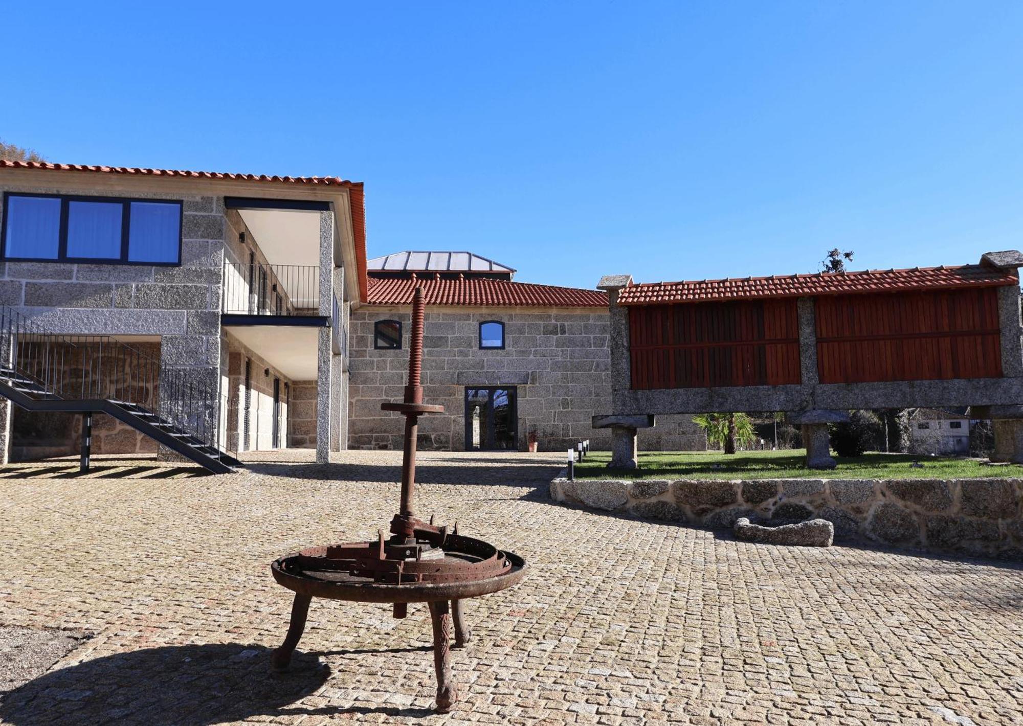 Mystay - Casa D'Henrique วีเอย์รา ดู มีโญ ภายนอก รูปภาพ