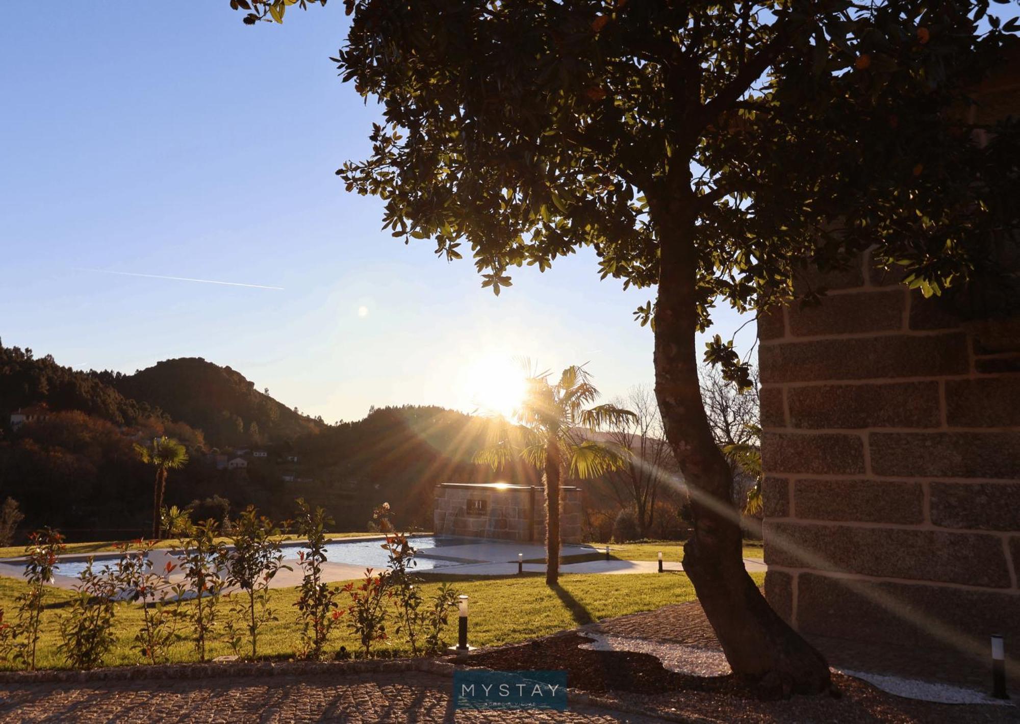 Mystay - Casa D'Henrique วีเอย์รา ดู มีโญ ภายนอก รูปภาพ